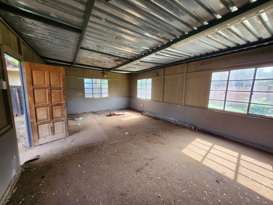 4 Bedroom Property for Sale in Stilfontein Ext 4 North West